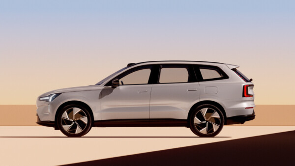 MvsM_EX90_Volvo_02_01