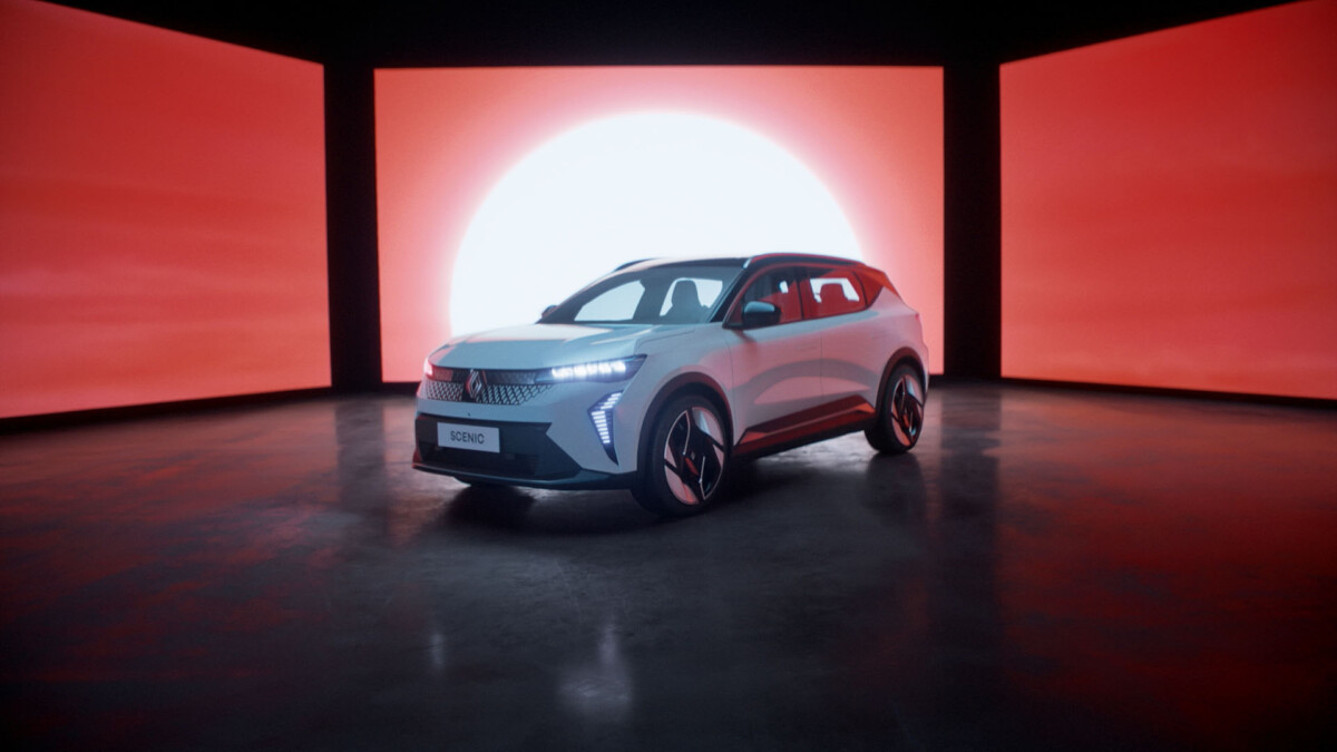 Renault_0001_Layer-44